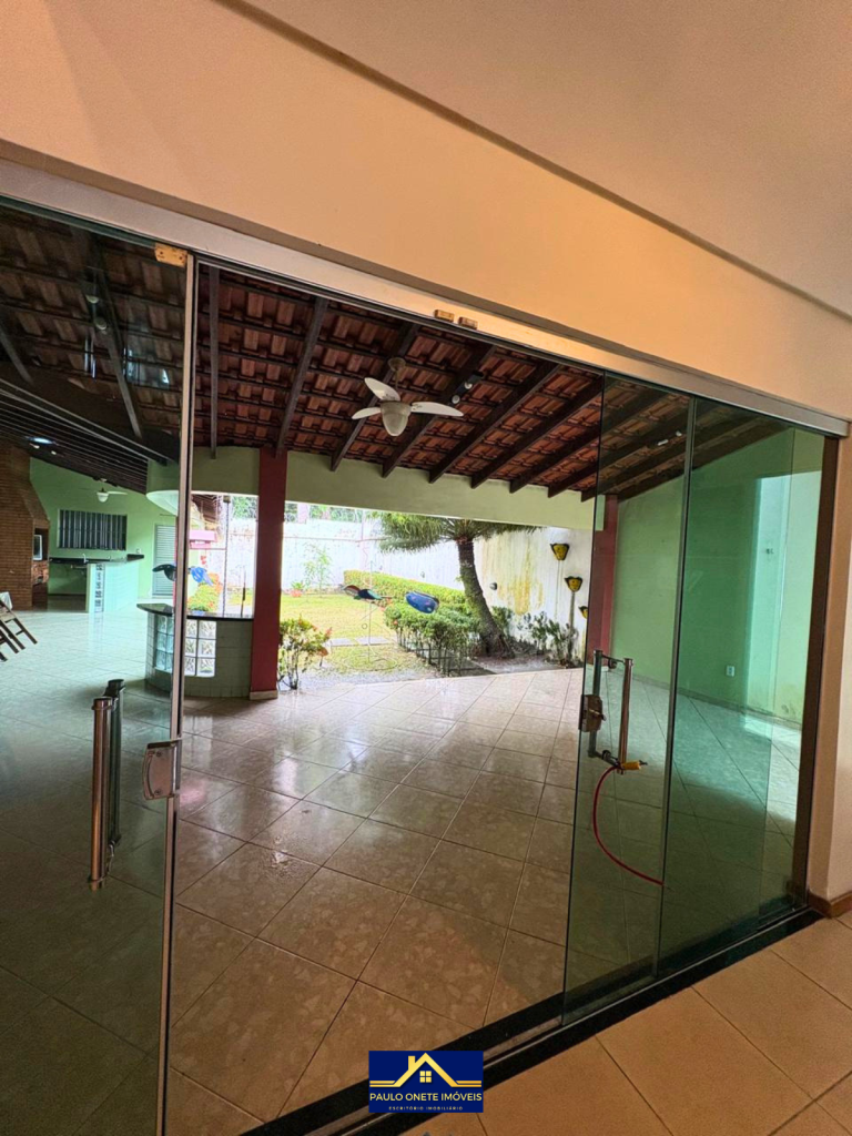 COLINA DO SOL – NOVO ALEIXO – CASA DUPLEX SEMIMOBILIADA