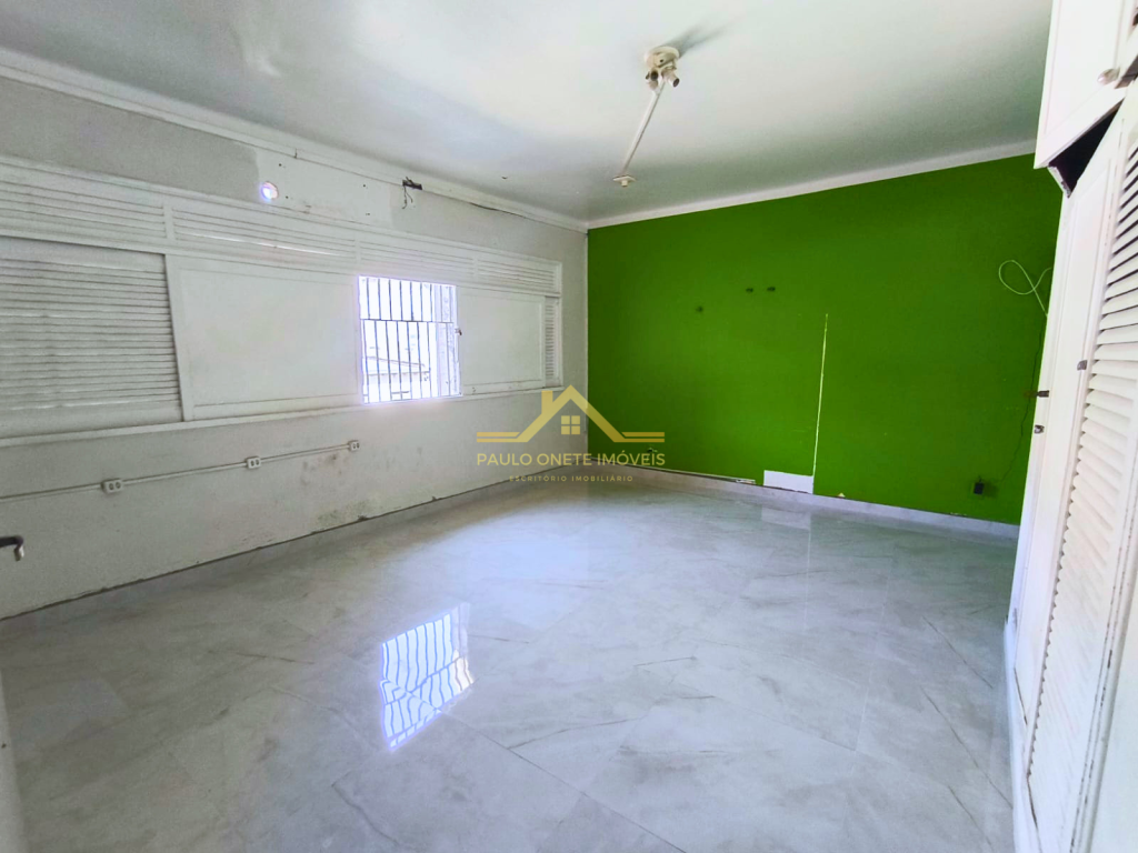 2 PAVIMENTOS COMERCIAIS NA AV. GETÚLIO VARGAS – CENTRO